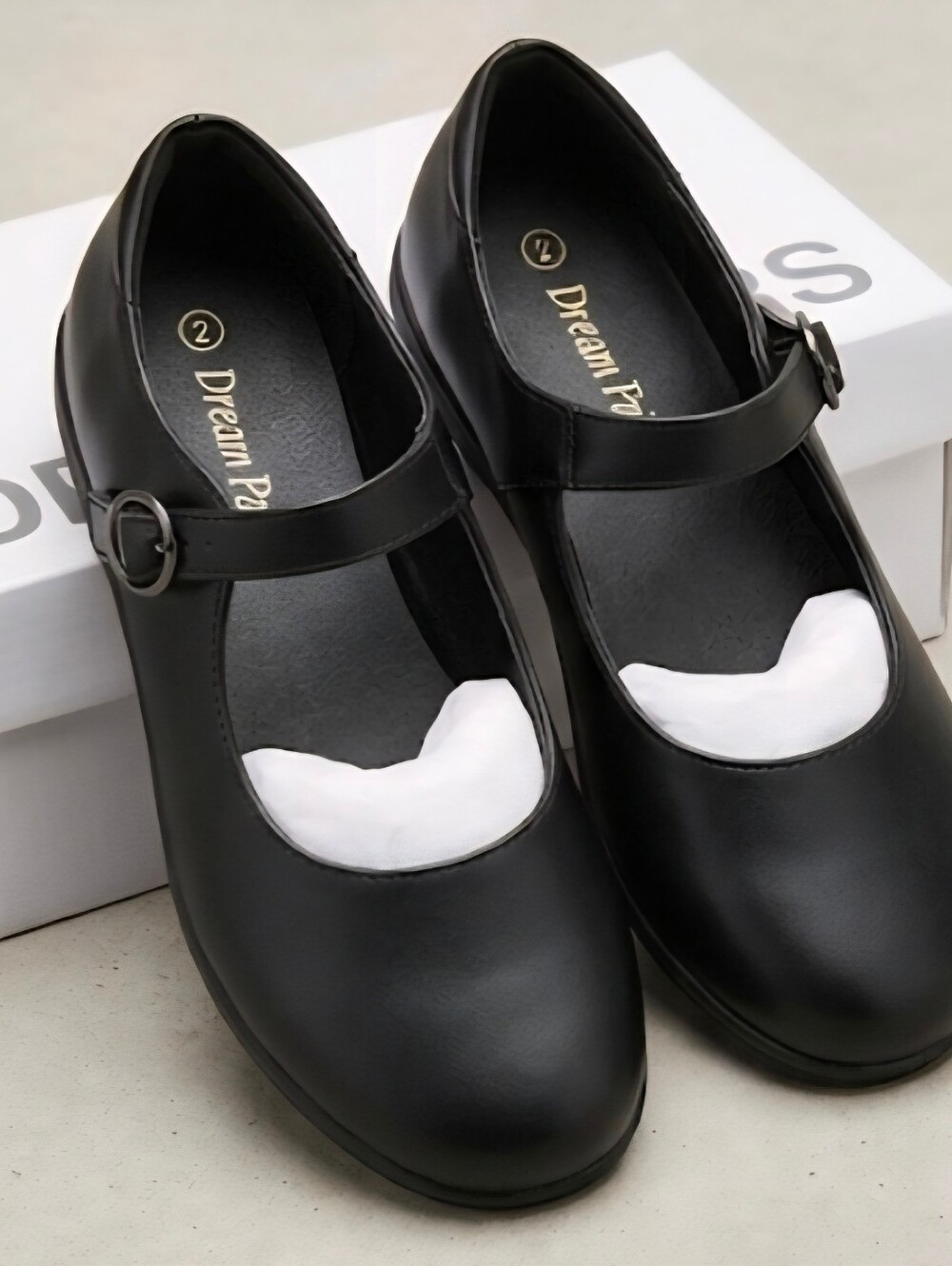 NIB Dream Pairs Girls Black Mary Jane Shoes - Size 2